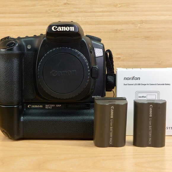 Canon EOS 20D / 8.2MP Digital SLR Camera / Body Only / Tested & Working - Picture 1 of 11